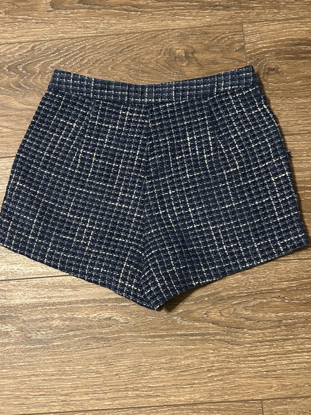 High-Waist Navy & White Tweed Women's Shorts The Pants Store Vintage Size Medium - Picture 6 of 7
